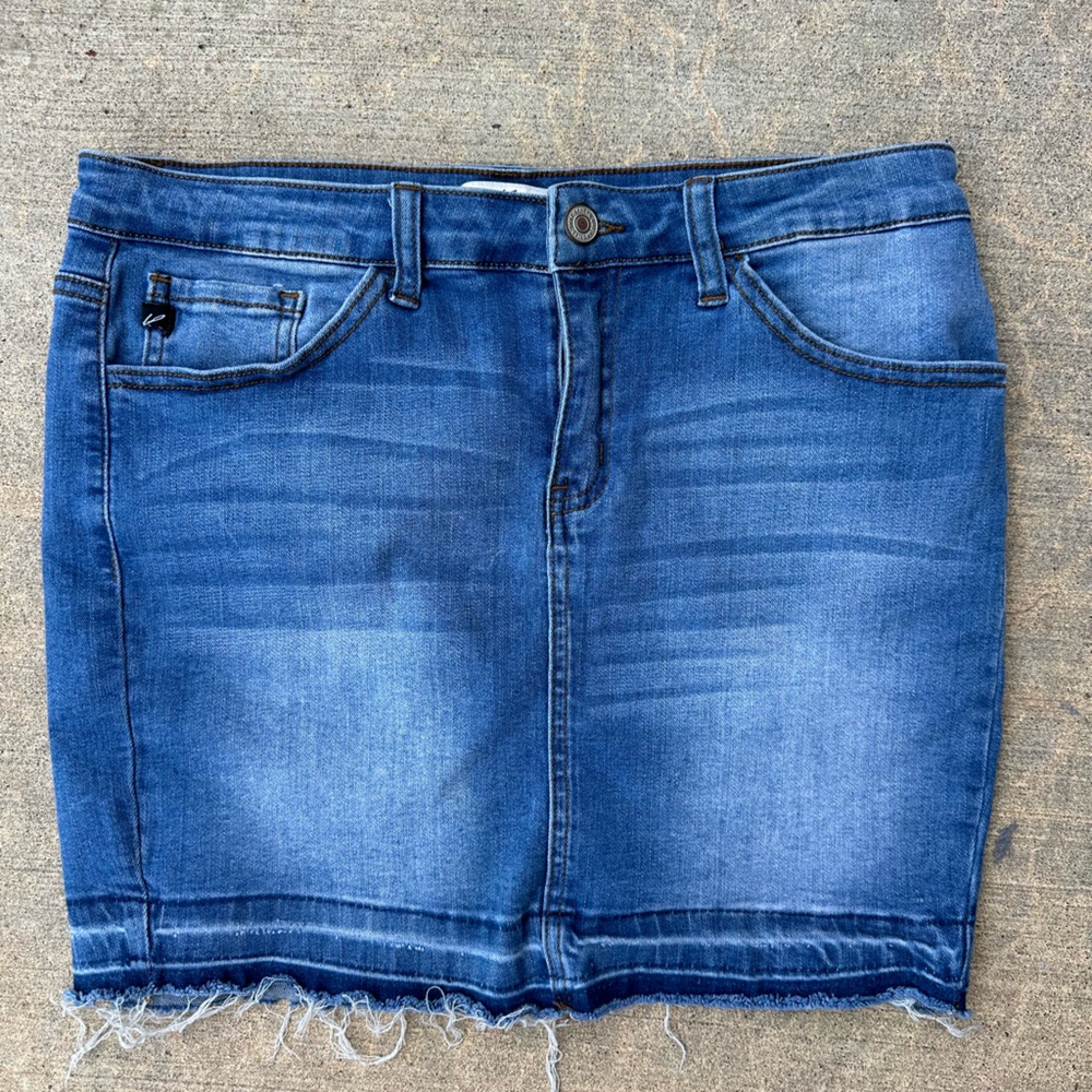 KanCan Women’s Denim Skirt Distressed Hem 28